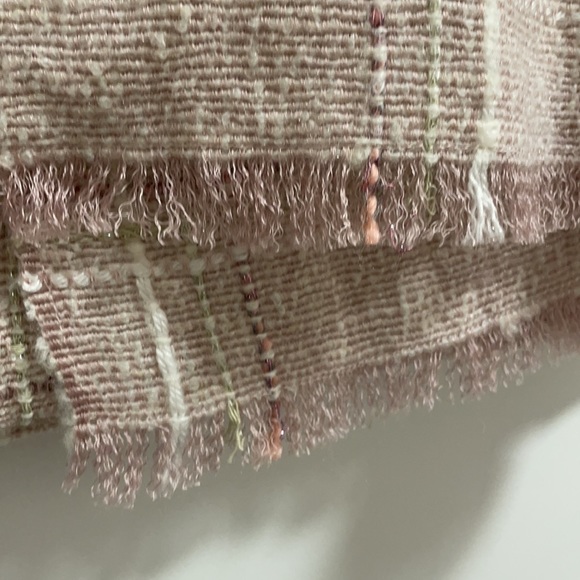 LOFT Pink Plaid Scarf - Picture 4 of 4